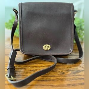 VINTAGE COACH 9076 BROWN LEATHER‎ COMPANION FLAP SHOULDER BAG